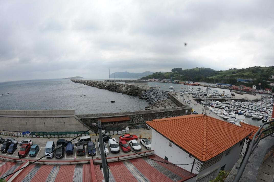 Apartamntos Urdaibai 3 Bermeo Buitenkant foto
